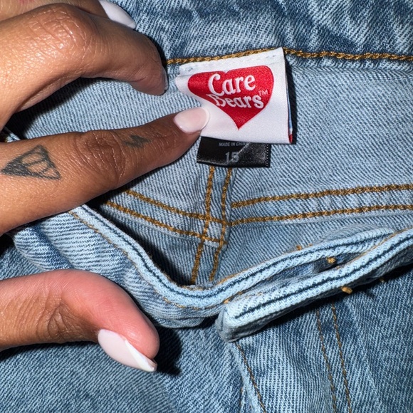 Carebear mom jeans - Picture 3 of 3